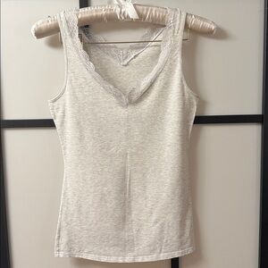 HANRO of Switzerland Heather Grey Cotton Lace V-Neck Camisole Tank Top Luxury